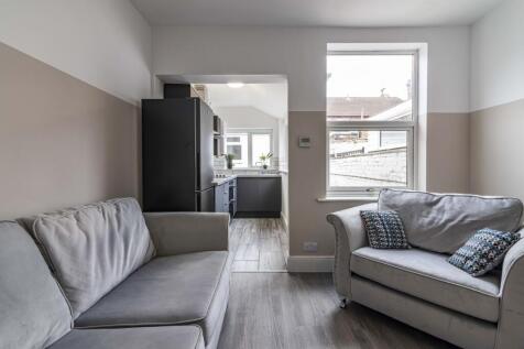 13FlorenceStreet-16-scaled-1.jpg