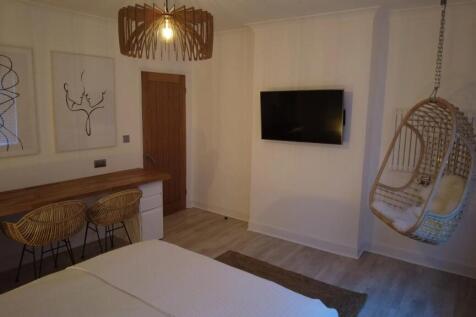 96a-burton-road---1-bed-image-2.jpg