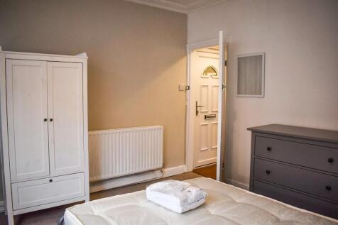 cromwell-street,-ln2-5lp;-4-bed-&amp;-2-bath-image-16.jpg