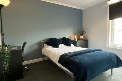 32-kirkby-street---4-bed-image-6.jpg