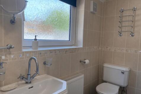32-kirkby-street---4-bed-image-1.jpg