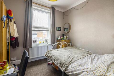 42-kesteven-street---4-bed-image-3.jpg