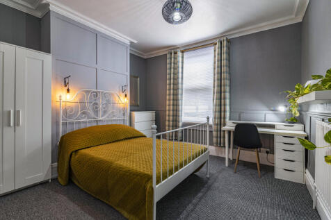 54KestevenStreet-15.jpg