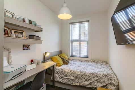 5-bed-student-property---bills-included-image-10.jpg