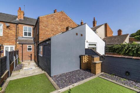 5-bed-student-property---bills-included-image-13.jpg