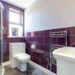 Bathroom1.jpg