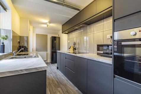 10SouthParade-17-scaled-1.jpg