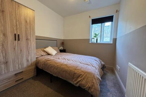 bedroom 2 26vic.jpeg