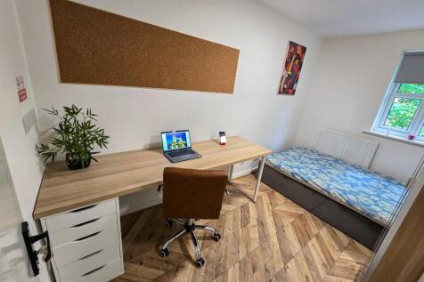 WhatsApp Image 2025-06-29 at 23.19.34 (2).jpeg