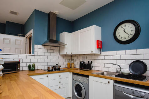 Flat C Kitchen 5.jpg