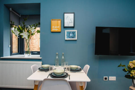 Flat D Kitchen 2.jpg