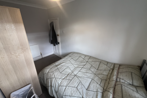 1 Scorer Street - Bedroom 3.png