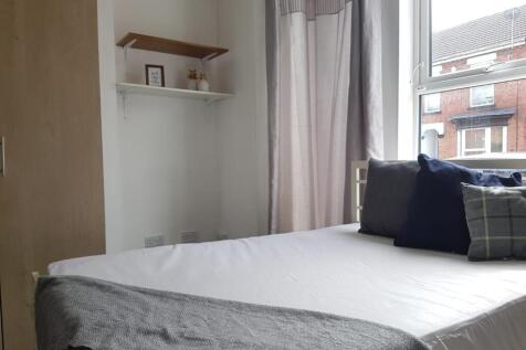 40 Vernon Street - Bedroom1.jpeg