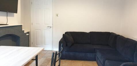 25 Cranwell Street - Living Room.jpeg