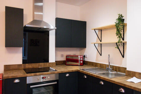 Flat 4 - Bank Street - Kitchen(3).jpg