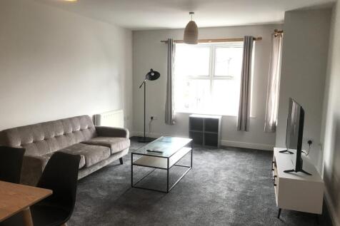 111 Riverside Drive - Living Room.jpg