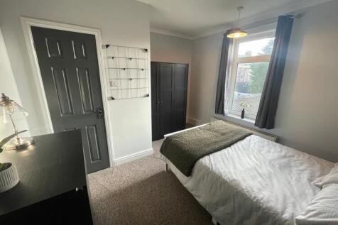 1 Kirkby Street - Bedroom1.jpg