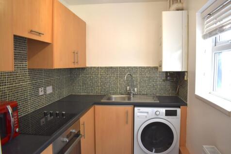 1 Charles Street - Kitchen.jpg