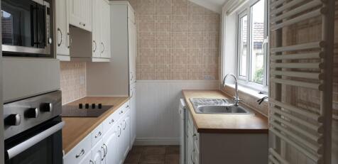 35 Kirkby - Kitchen.jpeg