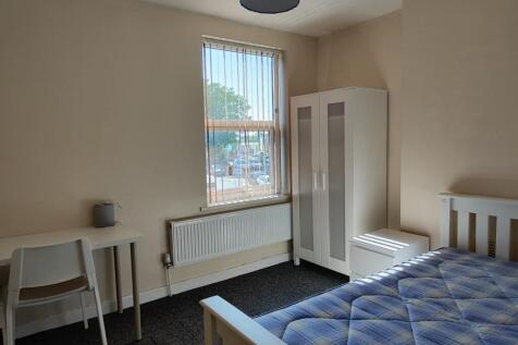 WhatsApp Image 2025-08-21 at 12.19.20 (2).jpeg