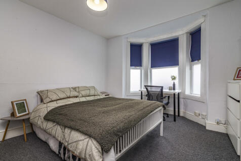 8RobeyCourt-3.jpg