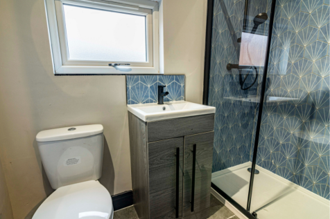 80 Ripon Street - Bedroom 2 Ensuite.png