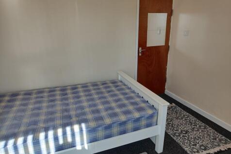 WhatsApp Image 2025-08-21 at 12.19.20 (1).jpeg