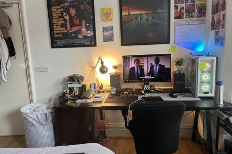 Bedroom 9.JPG