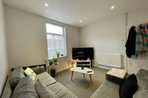 living room 2.jpg