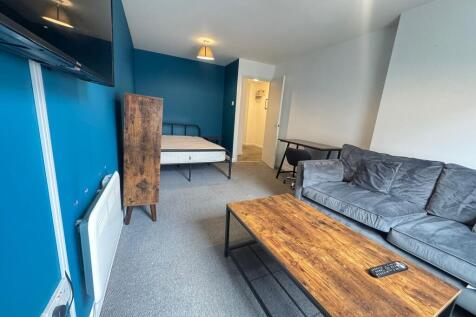 WhatsApp Image 2025-07-24 at 15.00.16.jpeg