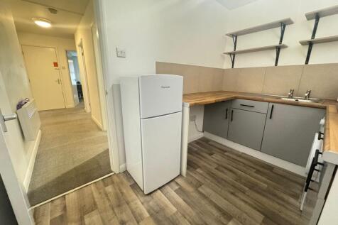 WhatsApp Image 2025-07-24 at 15.00.17 (4).jpeg