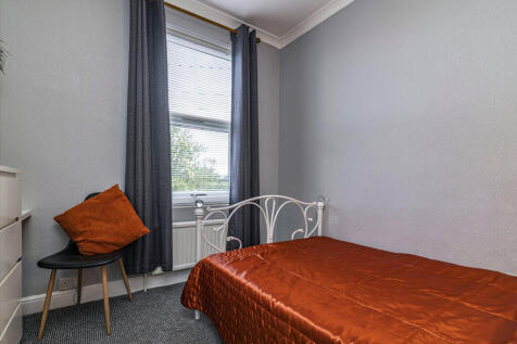 54KestevenStreet-7.jpg