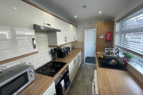 derwent-street,-ln1-1sl---4-bed-image-1.jpg