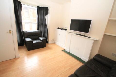 victoria-terrace,-ln1-1hz---4-bed-image-5.jpg