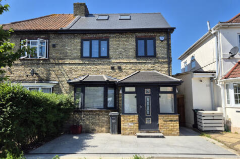 Newly renovated house to rent