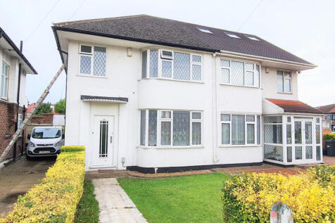 Three/Four bedroom semi-detached house