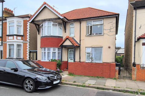 Two bedroom first floor flat