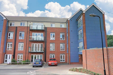 Two bedroom flat to rent quiet cul-de-sac road