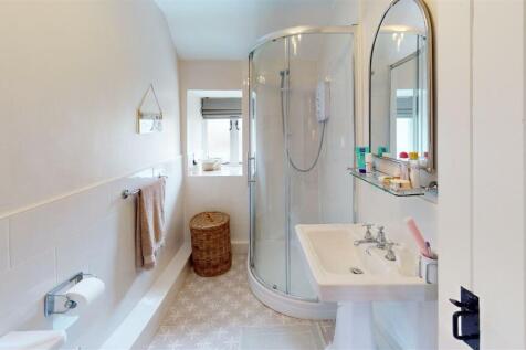 The-Fold-Bathroom 1.jpg