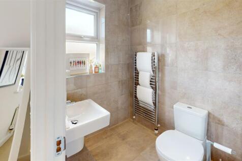 11-Bailey-Mews-Bathroom 2.jpg