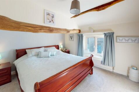 Fletchers-Barn-Bedroom.jpg