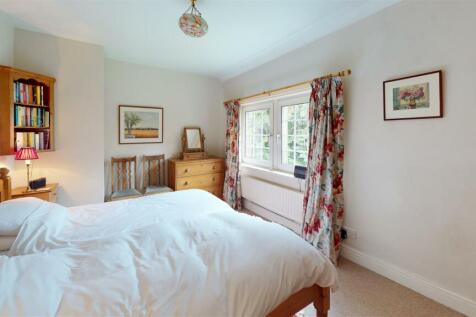 Rose-Cottage-Bedroom.jpg