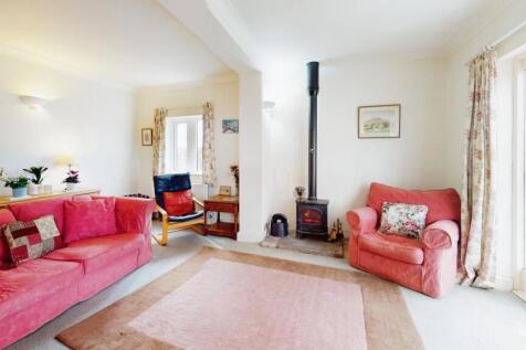 58e29b0a-Ridgeway-Living-Room.jpg