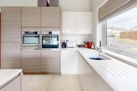 Moorland-Rise-Kitchen.jpg