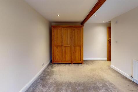 Bridge-House-Bedroom 1.jpg