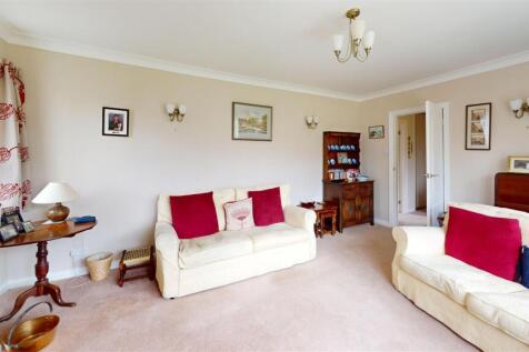 Raines-Meadows-Living-Room 1.jpg