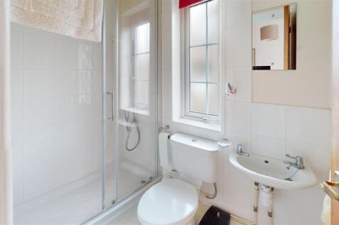 Raines-Meadows-Bathroom 1.jpg