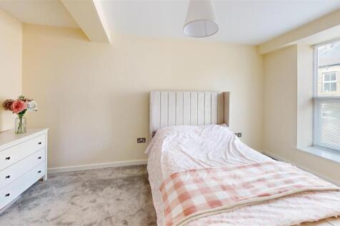 Raikes-Mill-Bedroom.jpg