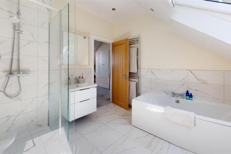 Park-Croft-Bathroom 1.jpg