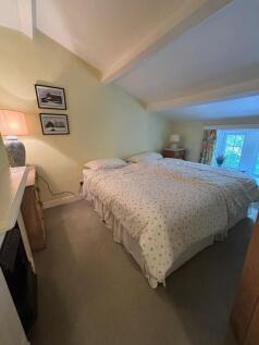 2 fold cottage (10).jpeg